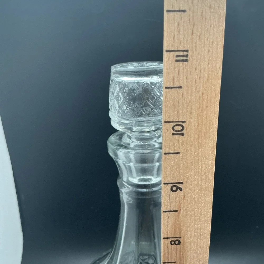 Vintage Cut Glass Liquor Decanter Etched Diamond-Shaped Glass, Original‎ Stopper